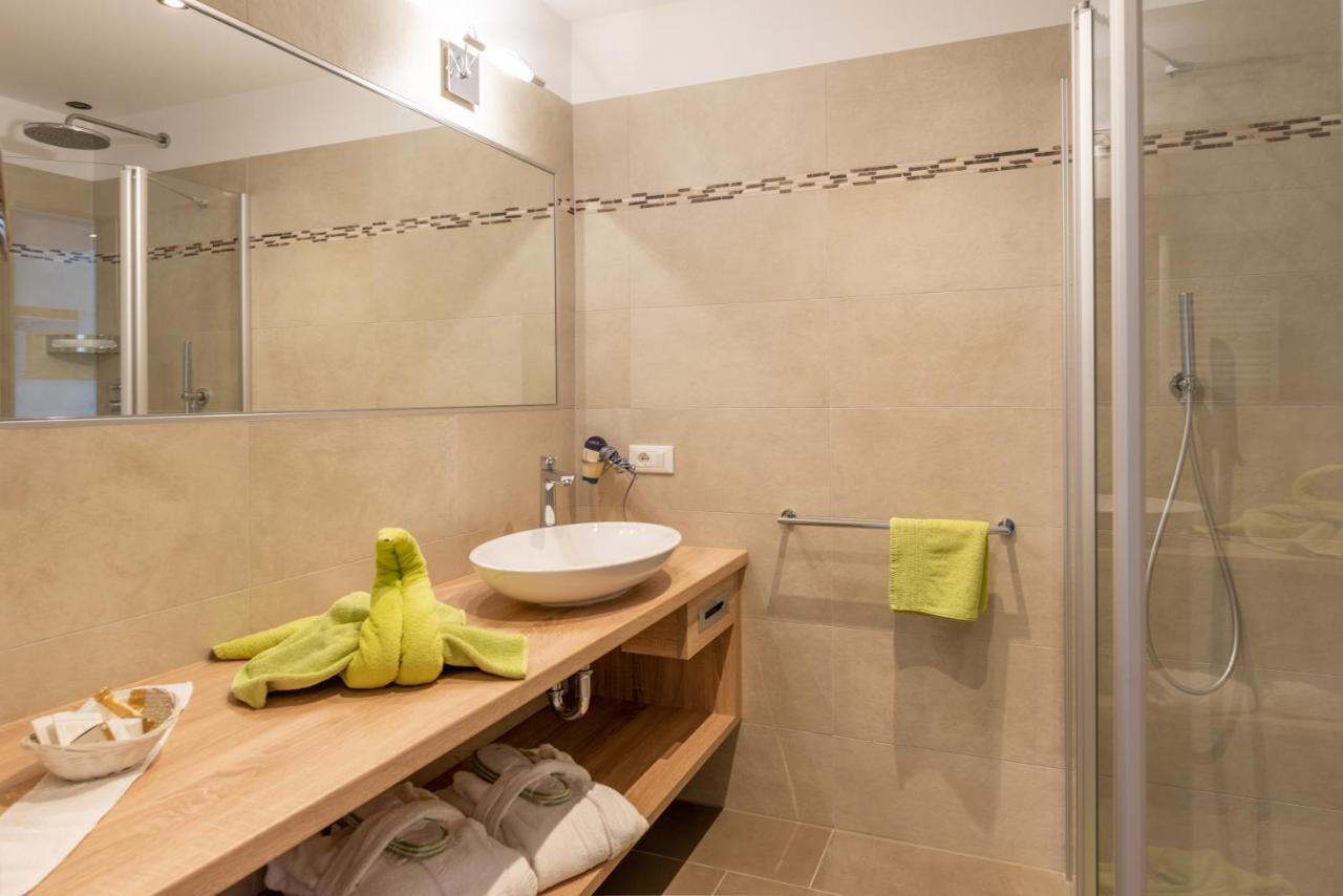 Hotel Meinhardt Schenna Dış mekan fotoğraf
