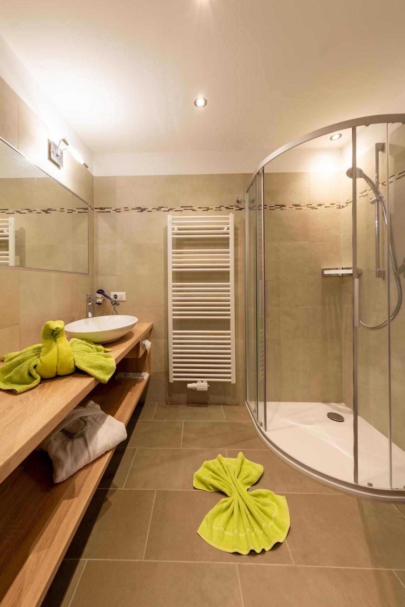 Hotel Meinhardt Schenna Dış mekan fotoğraf